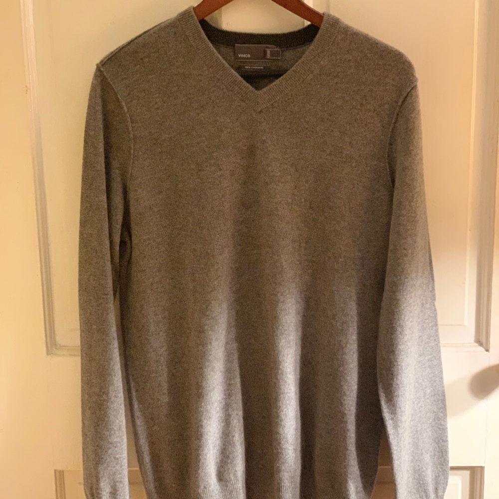 Vince 100% Cashmere V-Neck Gray Sweater (M)